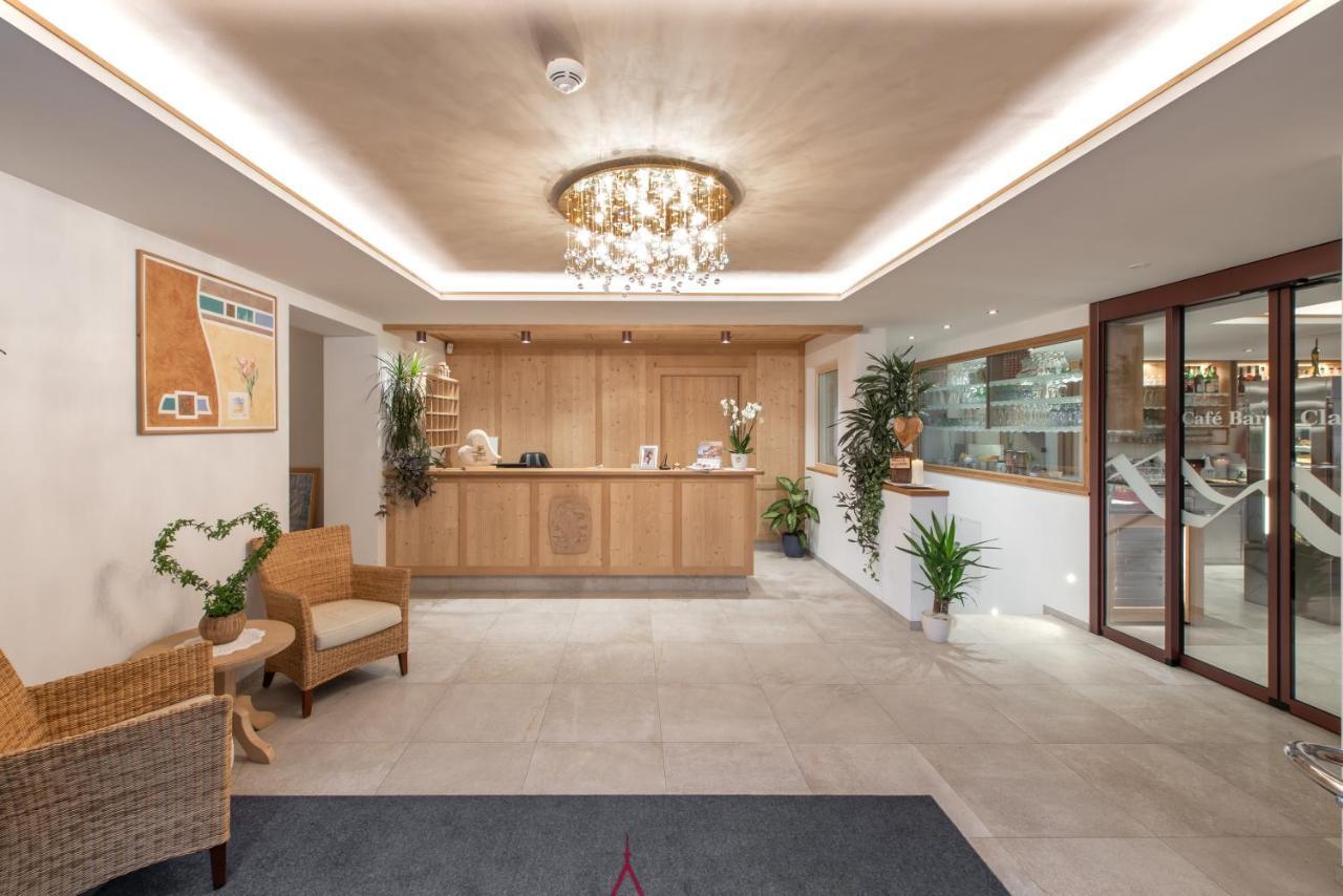 קורון ונוסטה Hotel Theiner מראה חיצוני תמונה