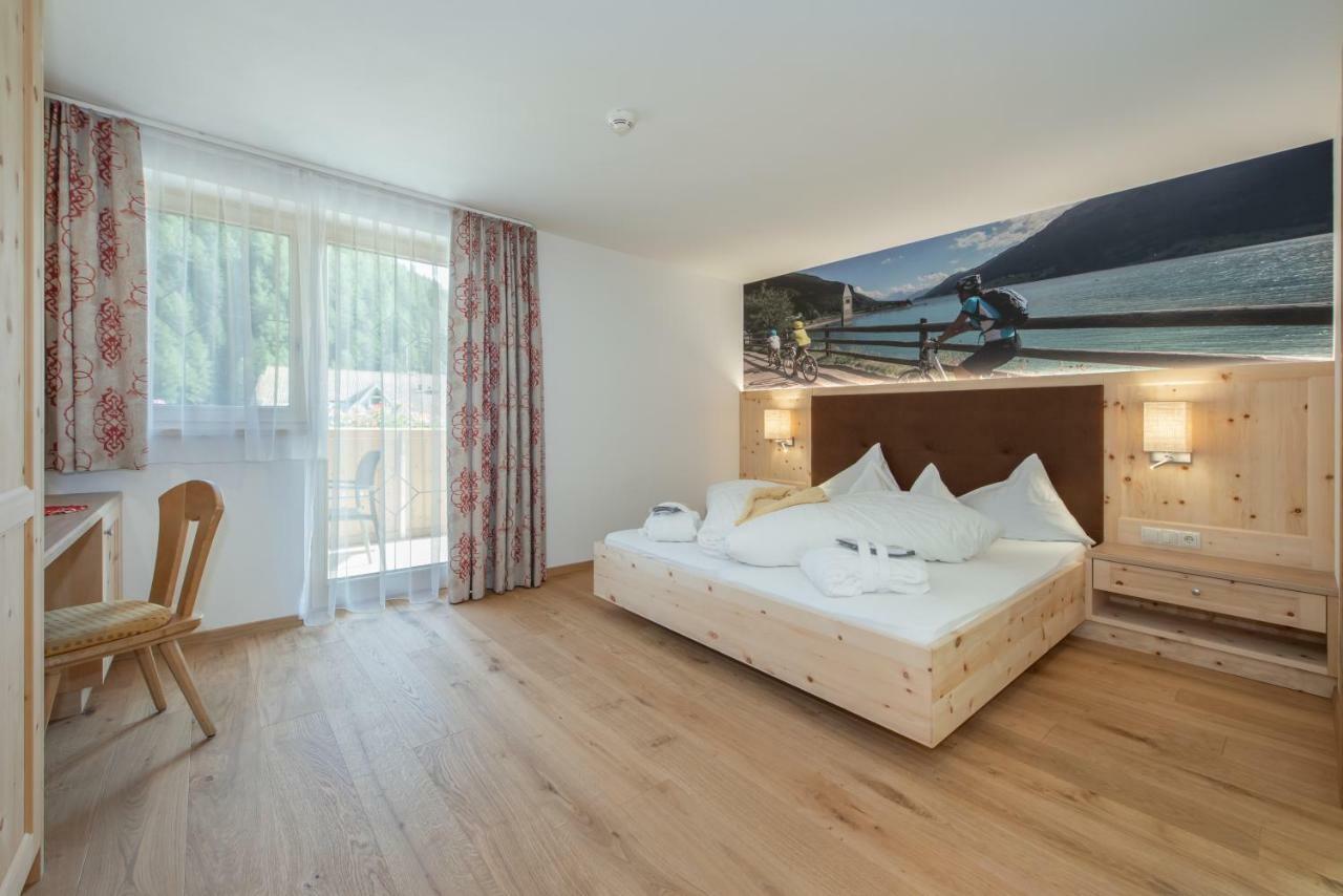 קורון ונוסטה Hotel Theiner מראה חיצוני תמונה